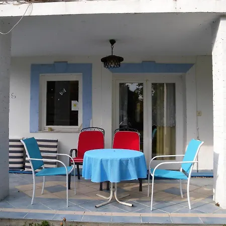 Nemesbuk 1 Holiday home Kehidakustany
